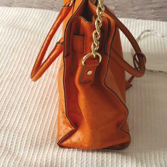 Michael Kors vintage Hamilton handbag.  Burnt orange color. Includes dust bag - Picture 10 of 12